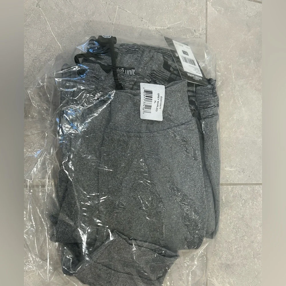 NWT Ecko Unltd Men's Sweatpants Embroidered Vertical Logo Fleece Jogger - XL